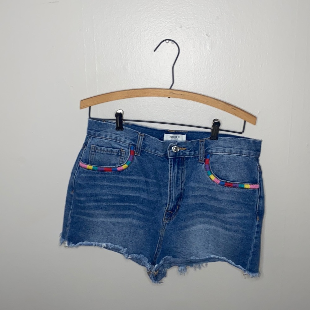 🎲Super cute rainbow shorts! - Picture 2 of 7